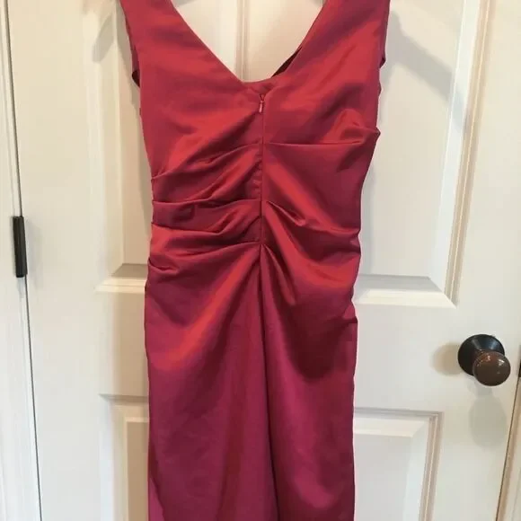 David’s Bridal size 4 formal cocktail dress sleeveless silky - Picture 3 of 9